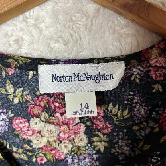 Norton McNaughton Floral‎ Vest Top Sleeveless Button Up Cottagecore Size 14 - Picture 2 of 6